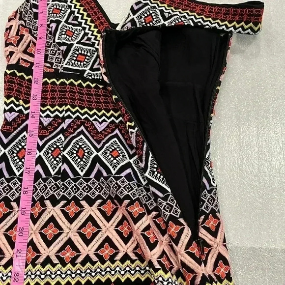 [US0]  Anthropologie Akemi + Kin Boho Geo-Embroidered Column Dress - Picture 9 of 12